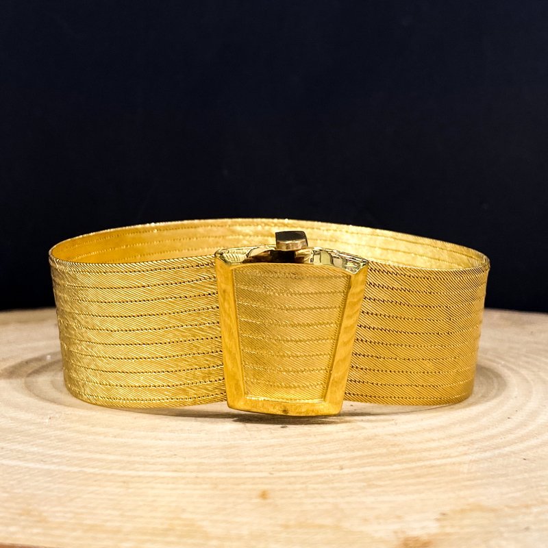 دستبند طلا پهن حصیری | زرتاج